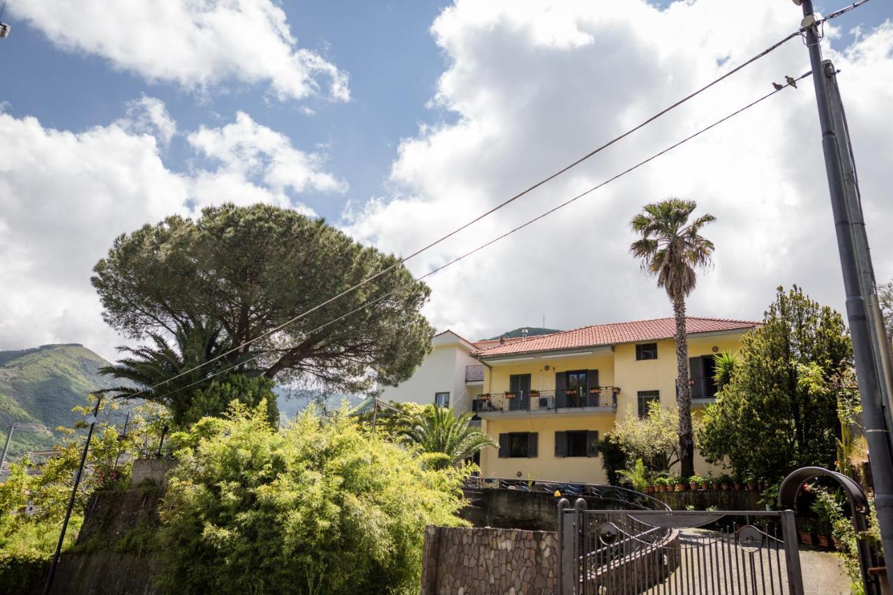 Il Giardino Bed & Breakfast Pimonte Eksteriør bilde